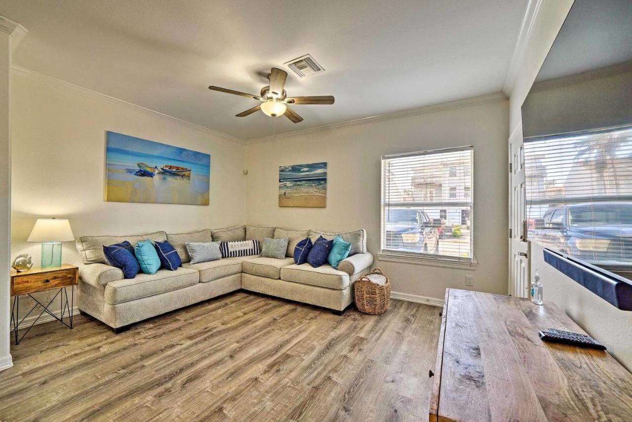 Modern Island Condo With Pool Steps To The Beach! South Padre Island Extérieur photo