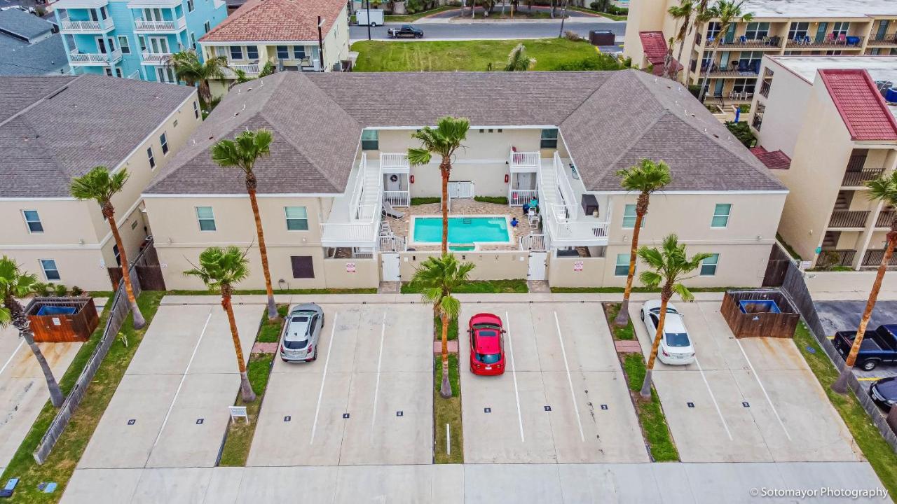 Modern Island Condo With Pool Steps To The Beach! South Padre Island Extérieur photo